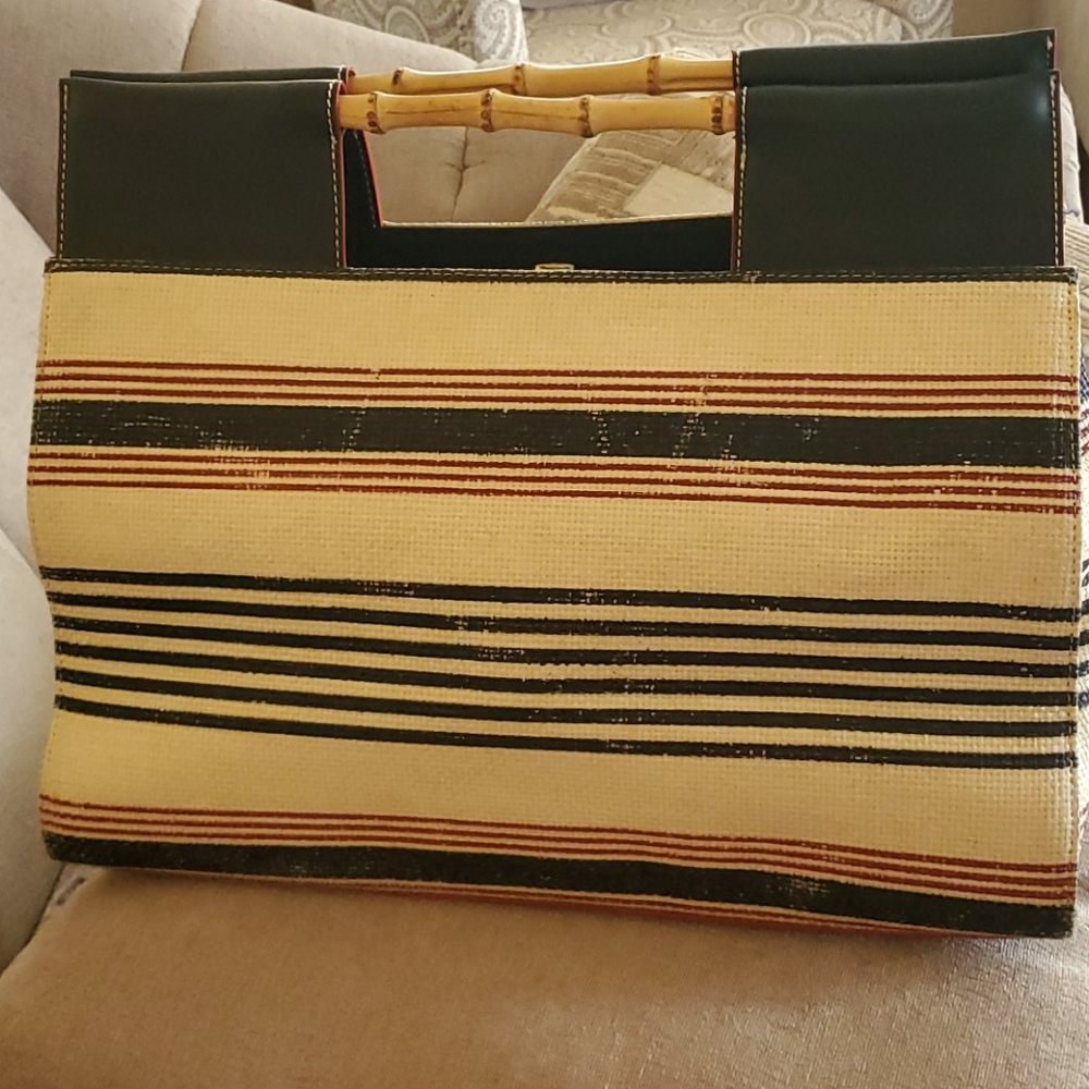 Tommy Hilfiger rare beautiful bag